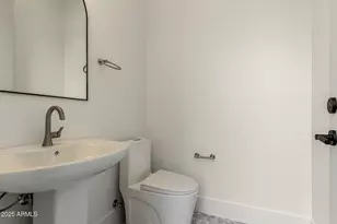 7090 W Celestine Dr, Peoria, AZ 85383 - Photo 43