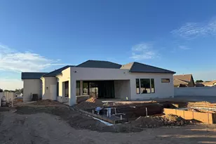 7090 W Celestine Dr, Peoria, AZ 85383 - Photo 13