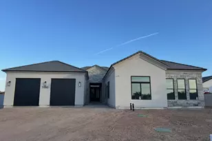 7090 W Celestine Dr, Peoria, AZ 85383 - Photo 1