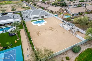 7090 W Celestine Dr, Peoria, AZ 85383 - Photo 61