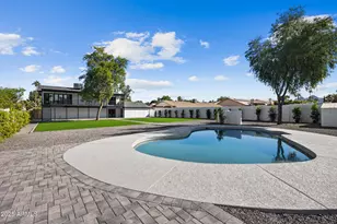 11442 N Bancroft Dr, Phoenix, AZ 85028 - Photo 47