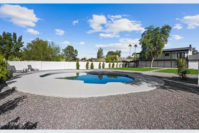 11442 N Bancroft Drive, Phoenix, AZ 85028 - Photo 45