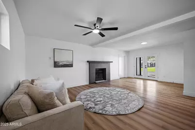 11442 N Bancroft Drive, Phoenix, AZ 85028 - Photo 13