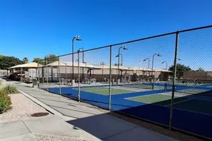 13721 N 98th Ave, Sun City, AZ 85351 - Photo 33