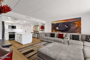 7920 E Camelback Rd, Scottsdale, AZ 85251 - Photo 9