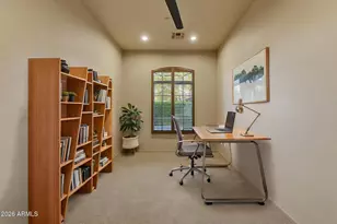 10453 E Acoma Dr, Scottsdale, AZ 85255 - Photo 17