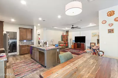 312 E O'Neil 13 Drive, Casa Grande, AZ 85122 - Photo 7