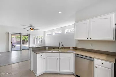 16178 W Montoya Drive, Surprise, AZ 85374 - Photo 15