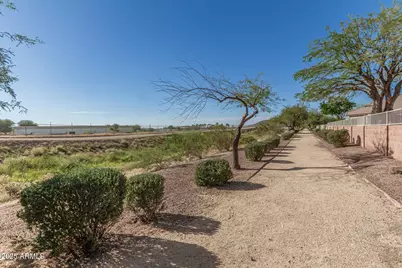 1822 E Patrick Lane, Phoenix, AZ 85024 - Photo 43