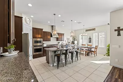 18495 W Paradise Lane, Surprise, AZ 85388 - Photo 15