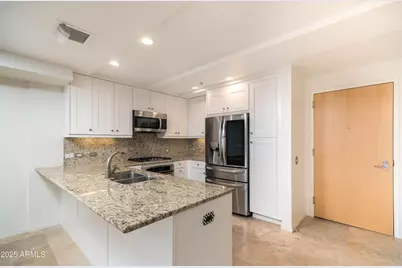 7157 E Rancho Vista Drive #Unit 6010, Scottsdale, AZ 85251 - Photo 5