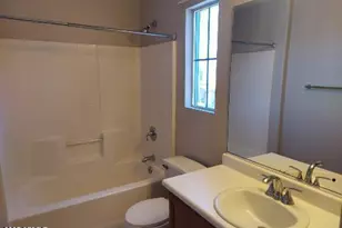 1505 E Chipman Rd, Phoenix, AZ 85040 - Photo 13