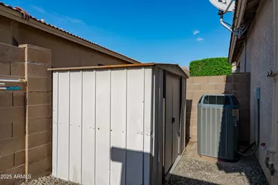 12617 W Clarendon Avenue, Avondale, AZ 85392 - Photo 29