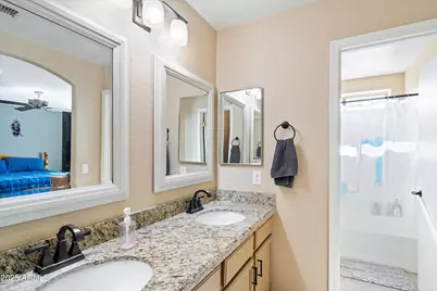 12617 W Clarendon Avenue, Avondale, AZ 85392 - Photo 17