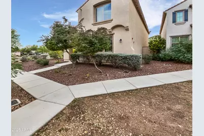 20529 W Maiden Lane, Buckeye, AZ 85396 - Photo 13