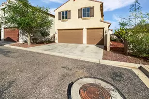 20529 W Maiden Ln, Buckeye, AZ 85396 - Photo 9