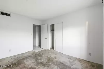 402 E Monte Cristo Avenue, Phoenix, AZ 85022 - Photo 23