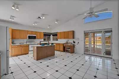 16840 S 36th Place, Phoenix, AZ 85048 - Photo 13