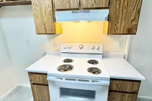 9015 W Elm St, Phoenix, AZ 85037 - Photo 7