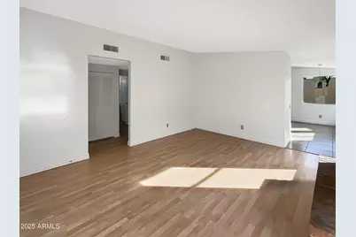 2015 N Villas Lane, Chandler, AZ 85224 - Photo 7