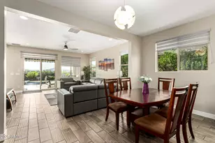 549 E Balao Dr, Phoenix, AZ 85085 - Photo 9