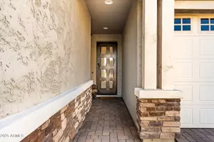 549 E Balao Dr, Phoenix, AZ 85085 - Photo 5