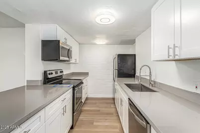 600 S Dobson Road #Unit 69, Mesa, AZ 85202 - Photo 17