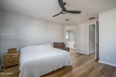 16118 W Sand Hills Road, Surprise, AZ 85387 - Photo 11