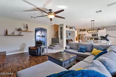 9022 W Ross Avenue, Peoria, AZ 85382 - Photo 19