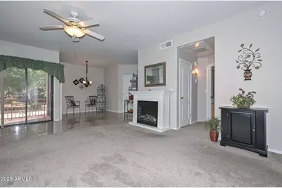 9151 W Greenway Road #113, Peoria, AZ 85381 - Photo 3