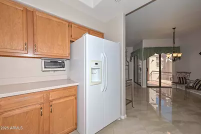 9151 W Greenway Road #113, Peoria, AZ 85381 - Photo 11