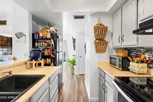 1430 W La Jolla Dr, Tempe, AZ 85282 - Photo 17