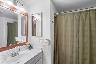 1430 W La Jolla Dr, Tempe, AZ 85282 - Photo 21