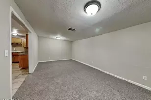 4102 N 71st Ln, Phoenix, AZ 85033 - Photo 5