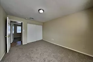 4102 N 71st Ln, Phoenix, AZ 85033 - Photo 3
