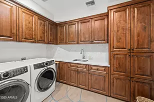 10947 E Sutherland Way, Scottsdale, AZ 85262 - Photo 37