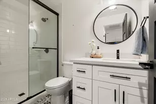 4208 N 41st Pl, Phoenix, AZ 85018 - Photo 27