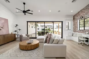 4208 N 41st Pl, Phoenix, AZ 85018 - Photo 11