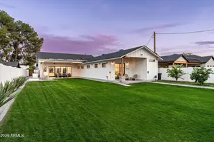 4208 N 41st Pl, Phoenix, AZ 85018 - Photo 31