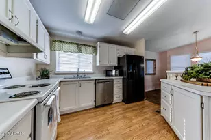 17200 W Bell Rd, Surprise, AZ 85374 - Photo 15