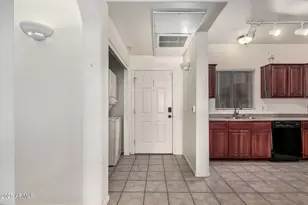 920 E Devonshire Ave, Phoenix, AZ 85014 - Photo 9