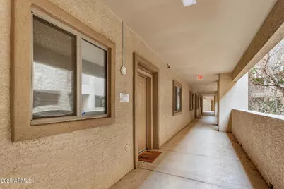 920 E Devonshire Avenue #2020, Phoenix, AZ 85014 - Photo 1