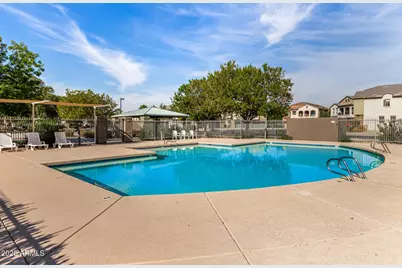 357 N 168th Drive, Goodyear, AZ 85338 - Photo 17