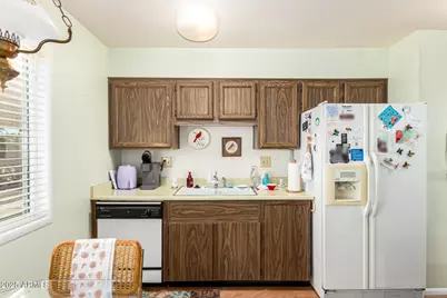 20010 N Palo Verde Drive, Sun City, AZ 85373 - Photo 15