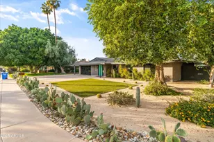 328 E Wagon Wheel Dr, Phoenix, AZ 85020 - Photo 1