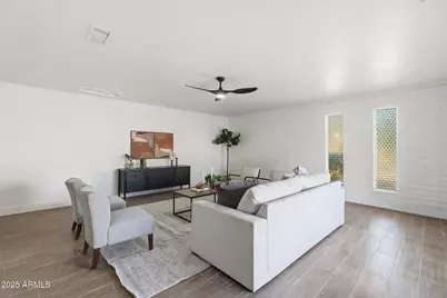 403 W Gail Drive, Chandler, AZ 85225 - Photo 17