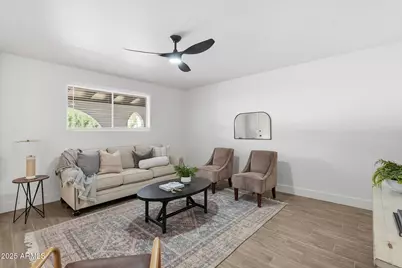 403 W Gail Drive, Chandler, AZ 85225 - Photo 9