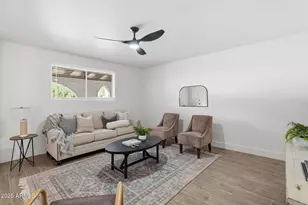 403 W Gail Dr, Chandler, AZ 85225 - Photo 9