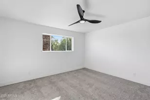 403 W Gail Dr, Chandler, AZ 85225 - Photo 23