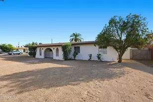 403 W Gail Dr, Chandler, AZ 85225 - Photo 3